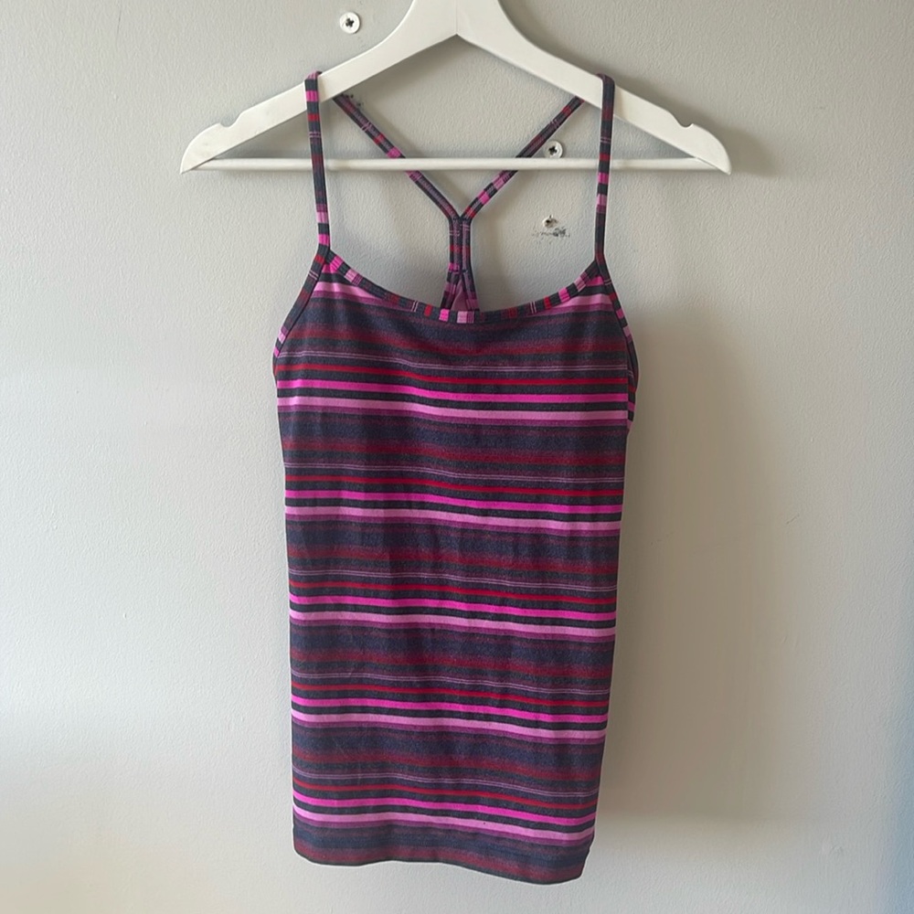 Lululemon tank